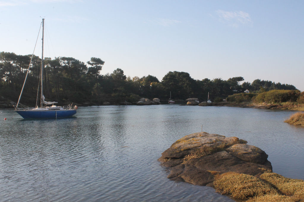 La Mer et votre Bateau au fond du jardin