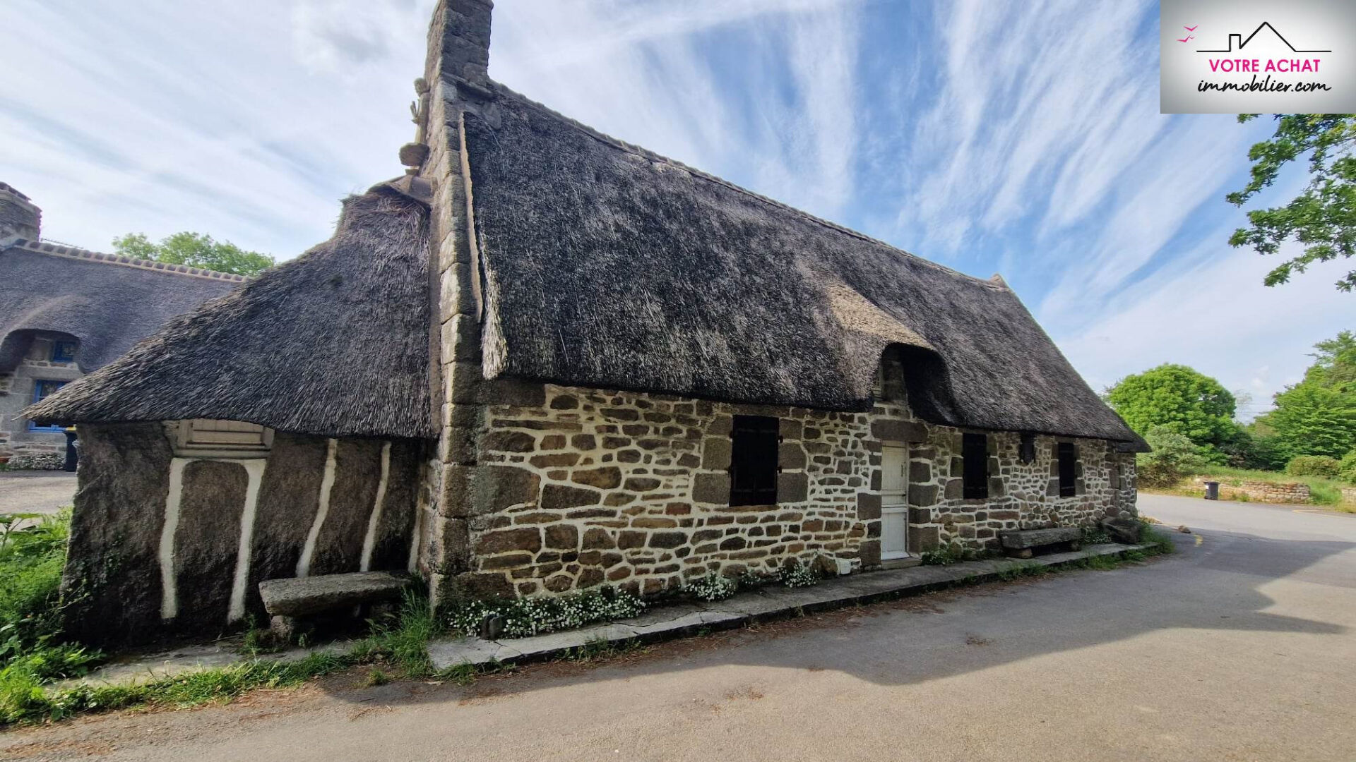 Maison pleine de charme à rénover 5 pièce(s) 100 m2